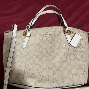Coach cross body like New with long strap & shoulder strap